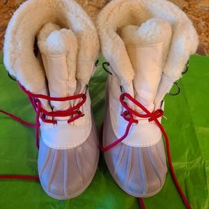 Cat and Jack Snow Boots Girls Size 13
